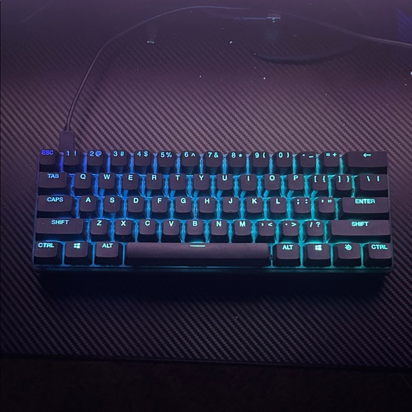 Apex Pro Mini Gen 3 - Picture 1 of 2